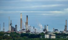 生态环境部和市场监管总局联合发布《石油炼制工业污染物排放标准》等三项国家污染物排放标准修改单